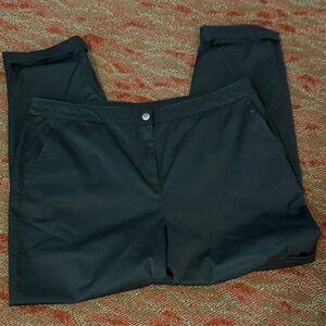 Zenergy Women’s Ankle Crop Pants - Black